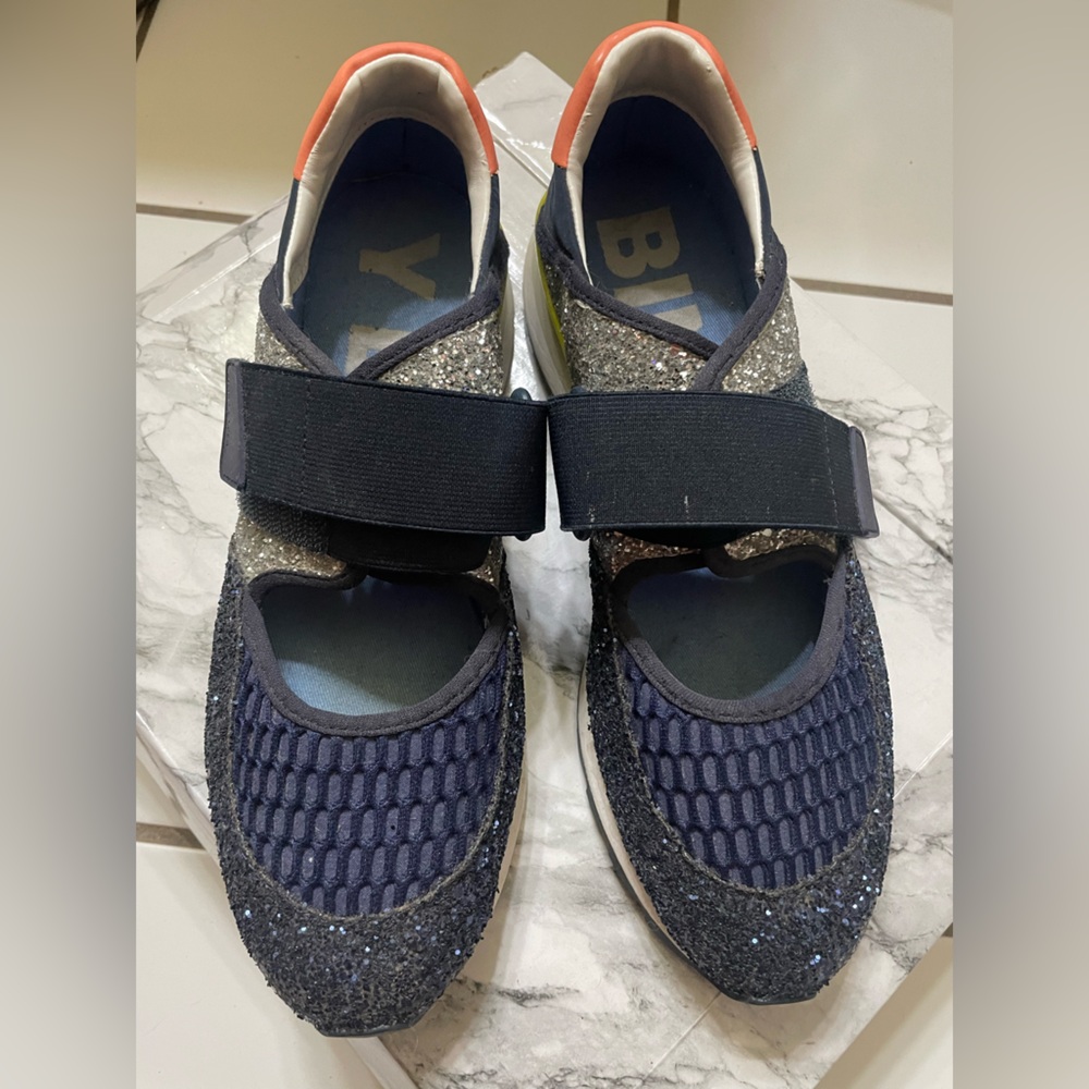 Bimba y Lola sneakers. Navy blue with glitter and adjustable velcro strap, 9us